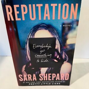 🎊$12 Or Bundle 3 for $30. Reputation: A Novel by Sara Shepard.